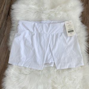 NEW Fabletics White Skye Skort Size M/8